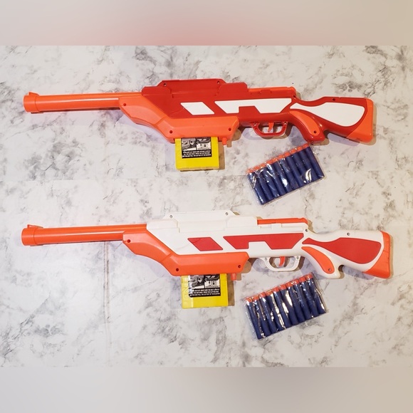 The Walking Dead Andrea’s Rifle Blaster Set Of 2 - Picture 2 of 2